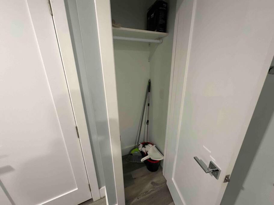 The Comfy Suite - 1Br With Free Parking Paterson Ngoại thất bức ảnh